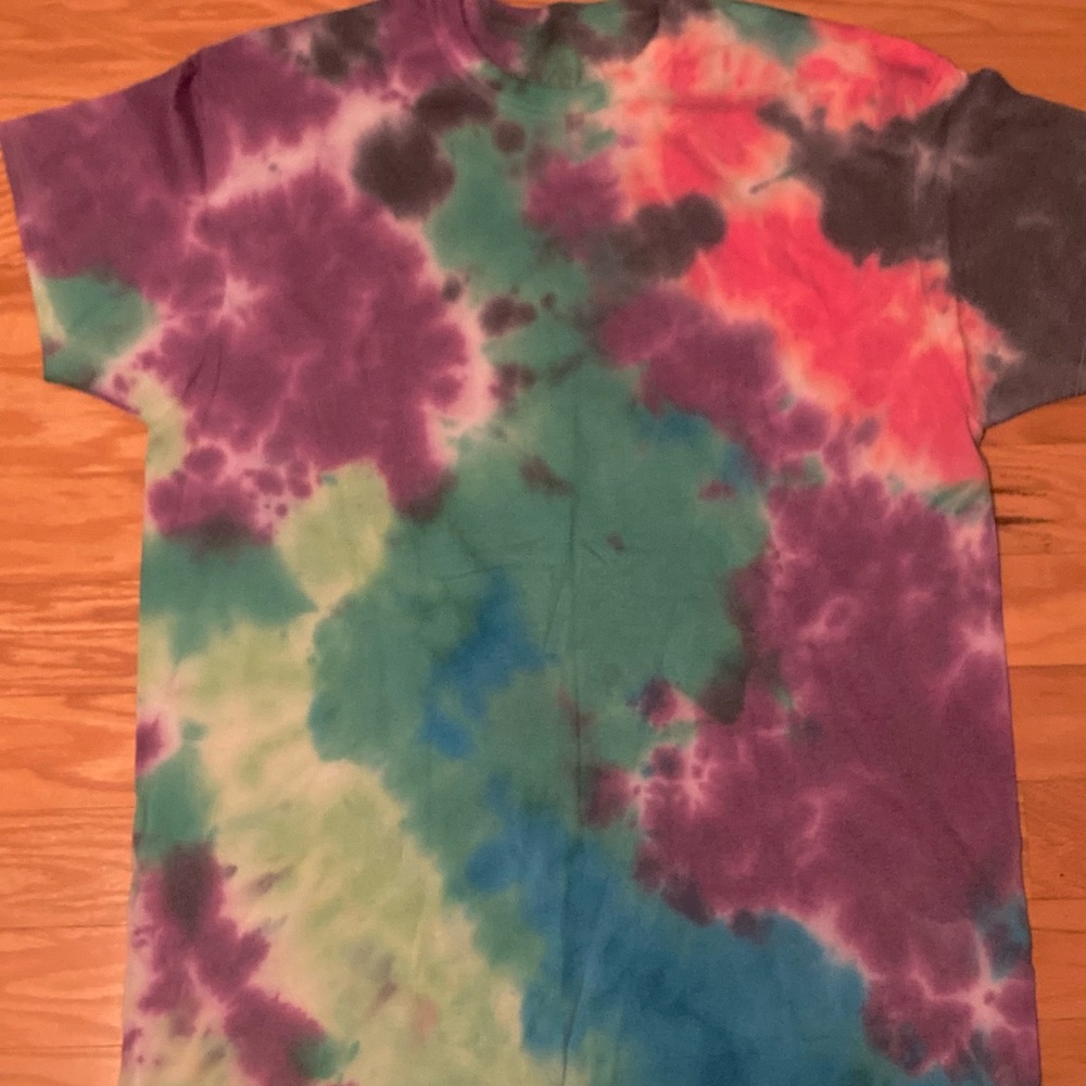Unique tie dye shirt